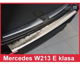 Накладка на бампер с загибом и ребрами Mercedes E W213
