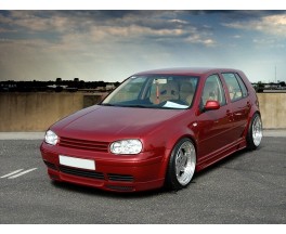 Накладка на передний бампер (губа) VW Golf 4