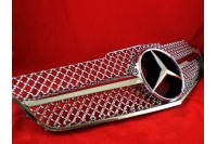 Решетка радиатора Mercedes W207