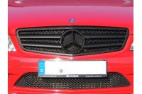 Решетка радиатора Mercedes W204