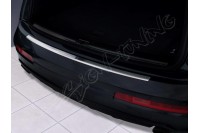 Накладка на бампер с загибом Audi Q7