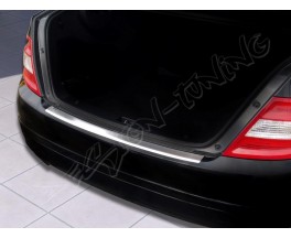 Накладка на бампер с загибом Mercedes W204 (2007-...) Sedan