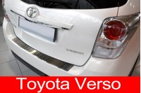 Накладка на бампер с загибом Toyota Verso (2013-...)
