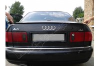 Бленда (спойлер на стекло) Audi A8 D3