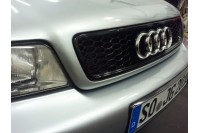 Решетка радиатора Audi A4 B5 металлическая