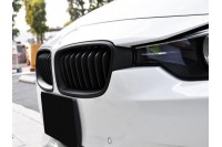Решетка (ноздри) BMW F30/F31 черный мат