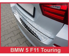 Накладка на бампер с загибом и ребрами BMW 5 F11 Touring (kombi) двойная полировка