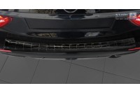 защитная накладка на бампер с загибом и ребрами Mercedes E W213 (черная)