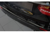 защитная накладка на бампер с загибом и ребрами Mercedes E W213 (черная)