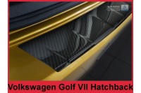 Защитная накладка на бампер Volkswagen Golf VII Hatchback Carbon  
